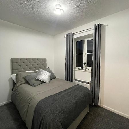 Cardiff Bay Apartment With Parking מראה חיצוני תמונה