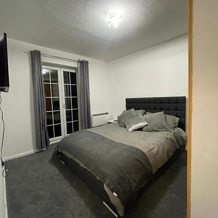 Cardiff Bay Apartment With Parking מראה חיצוני תמונה
