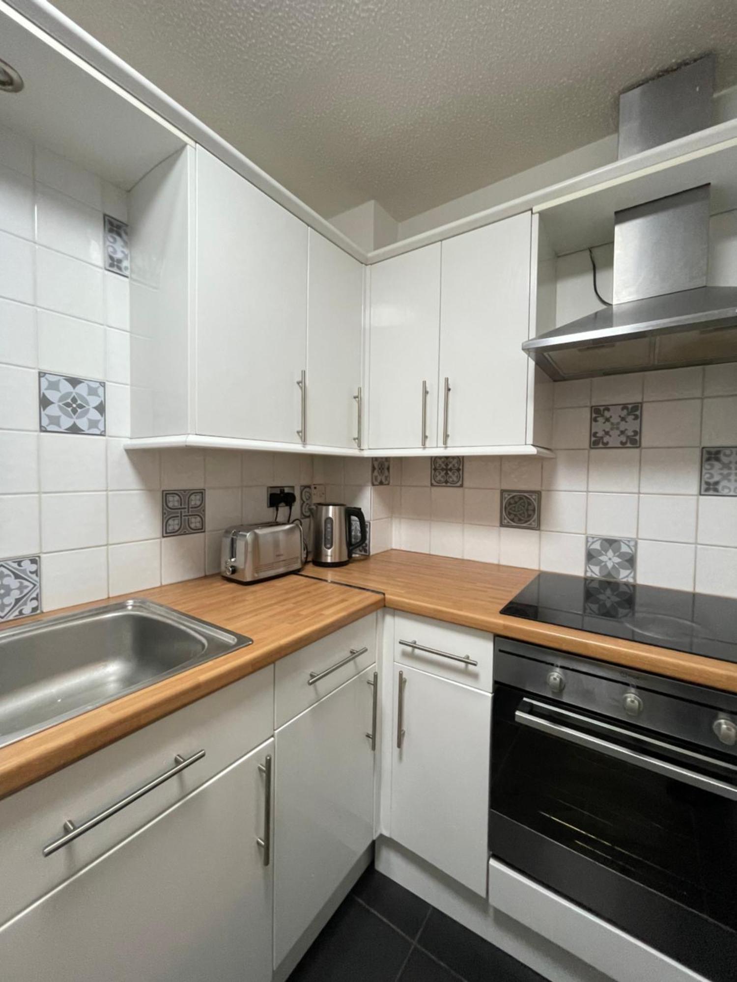 Cardiff Bay Apartment With Parking מראה חיצוני תמונה