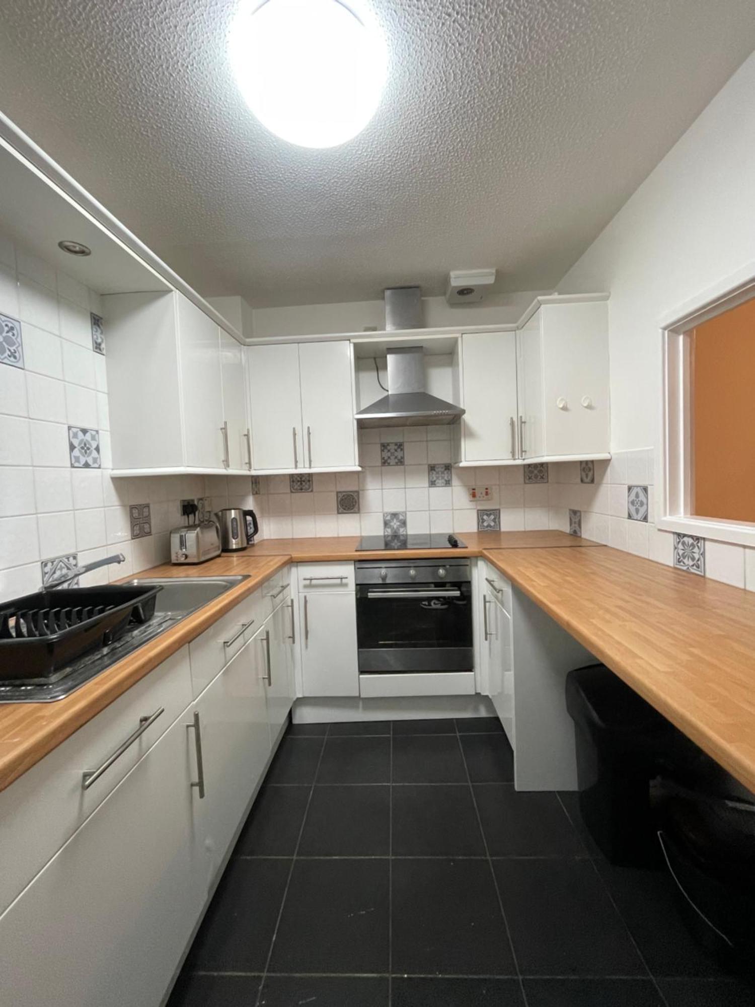 Cardiff Bay Apartment With Parking מראה חיצוני תמונה